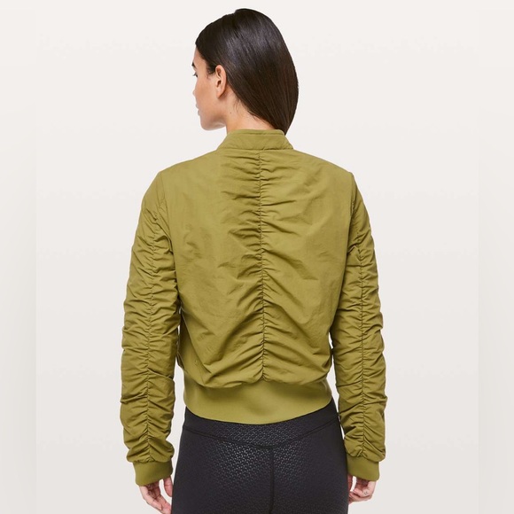 Lululemon Warm Two Ways Quilted Reversible Bomber Jacket Mossy 4 - Picture 3 of 15